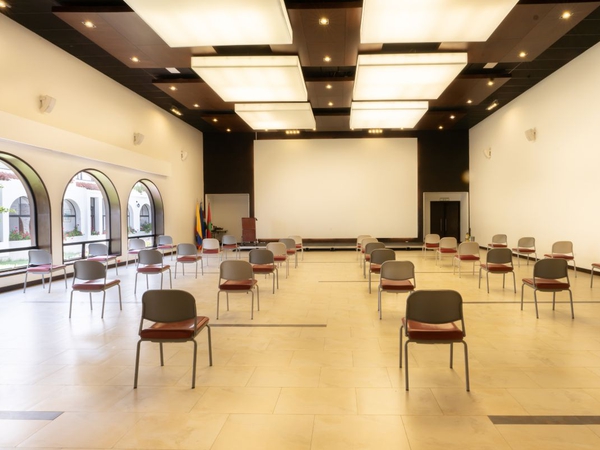 Salón magnolios Hotel Lanceros Paipa