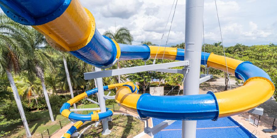 Tobogán Hotel Bosques Girardot Tobogán Hotel Bosques Girardot