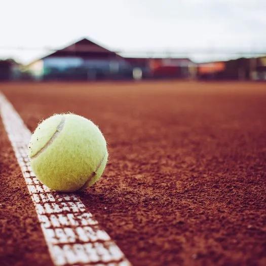 Cancha de tenis Hotel Lanceros Paipa Cancha de tenis Hotel Lanceros Paipa