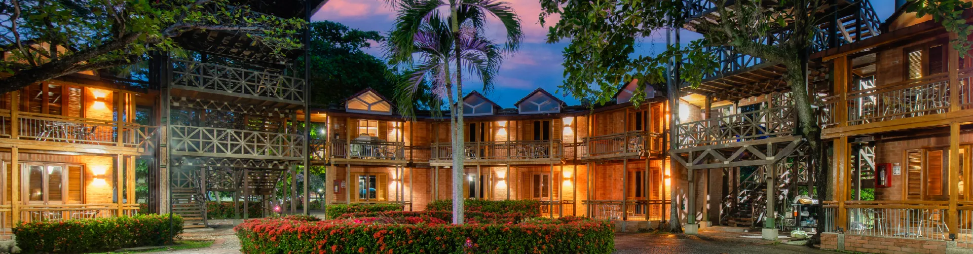  Hotel Bosques Girardot